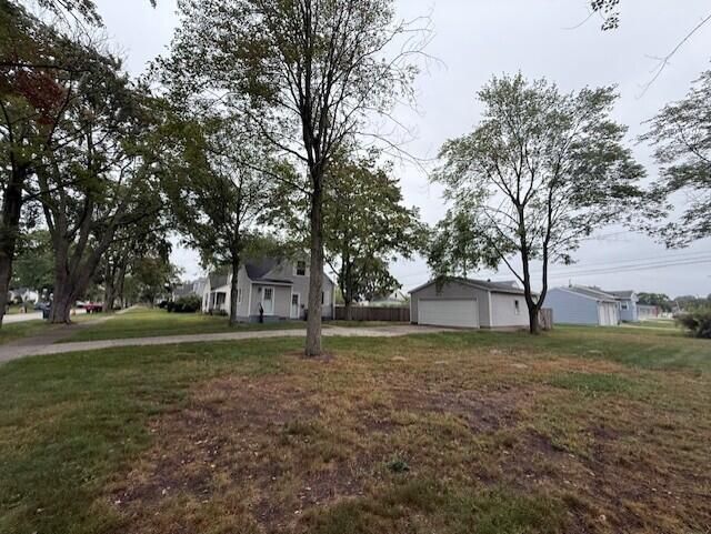 Backyard, Detached Garage, Exterior
