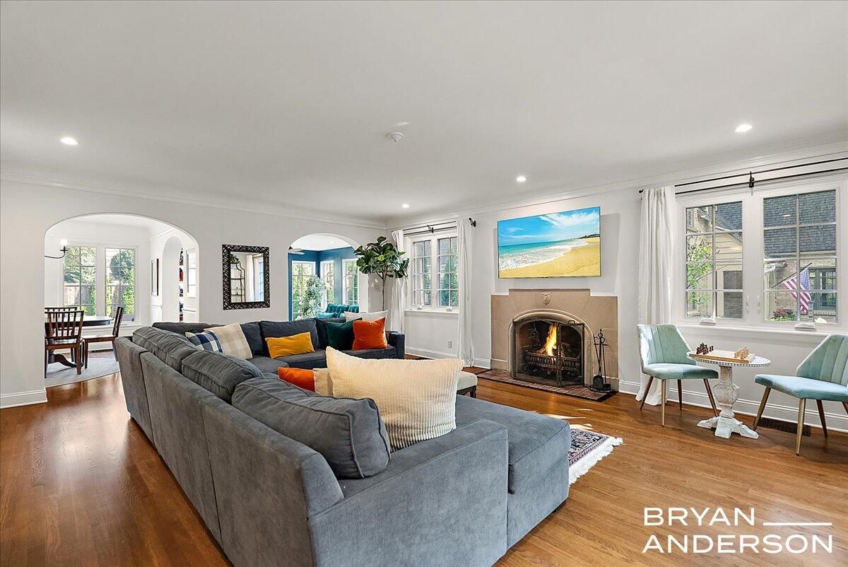 Fireplace, Interior, Living room, Recessed Lighting, Wood Texture Flooring