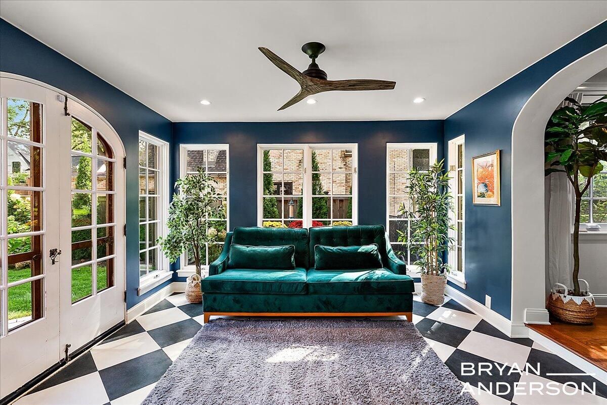 Interior, Recessed Lighting
