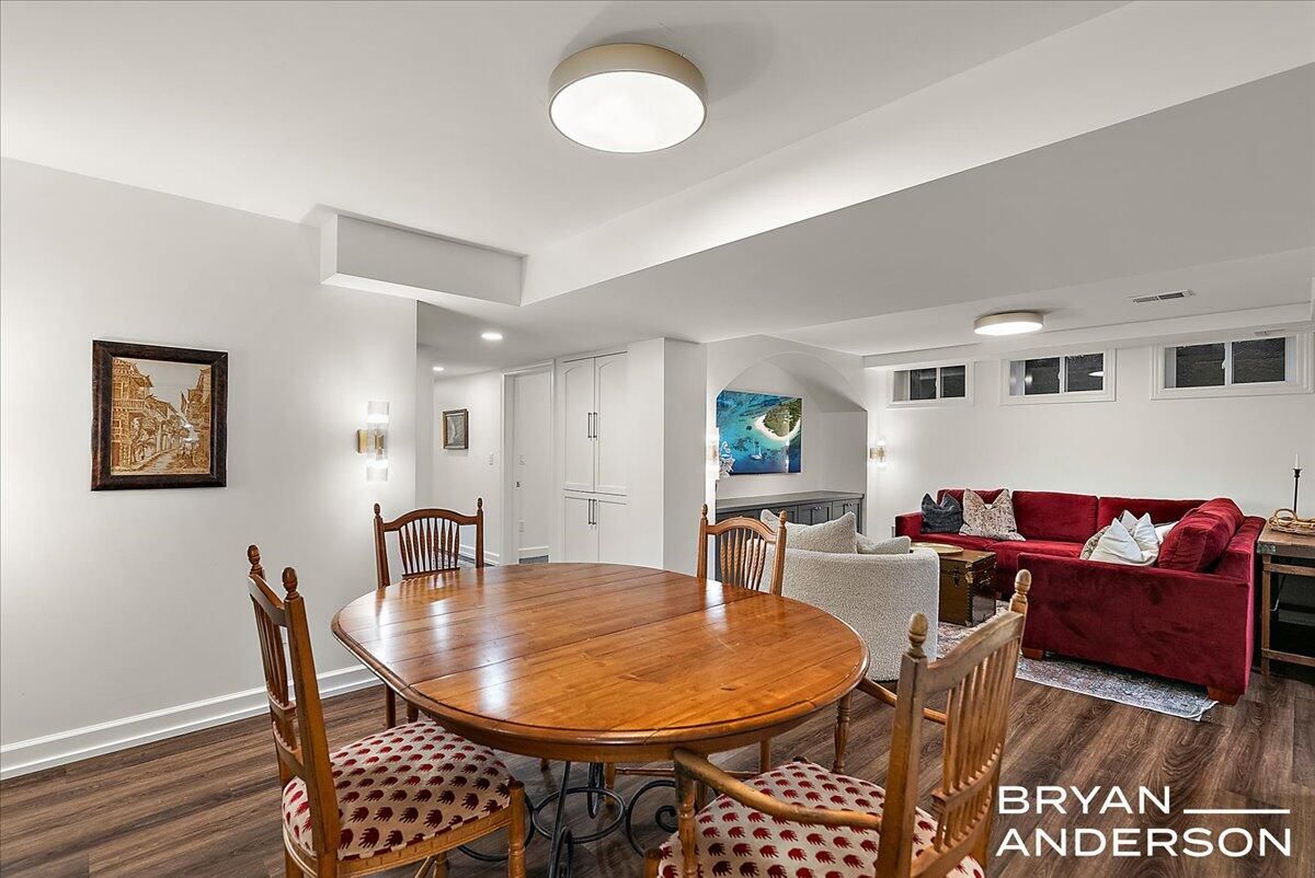 Dining room, Interior, Living room, Recessed Lighting, Wood Texture Flooring