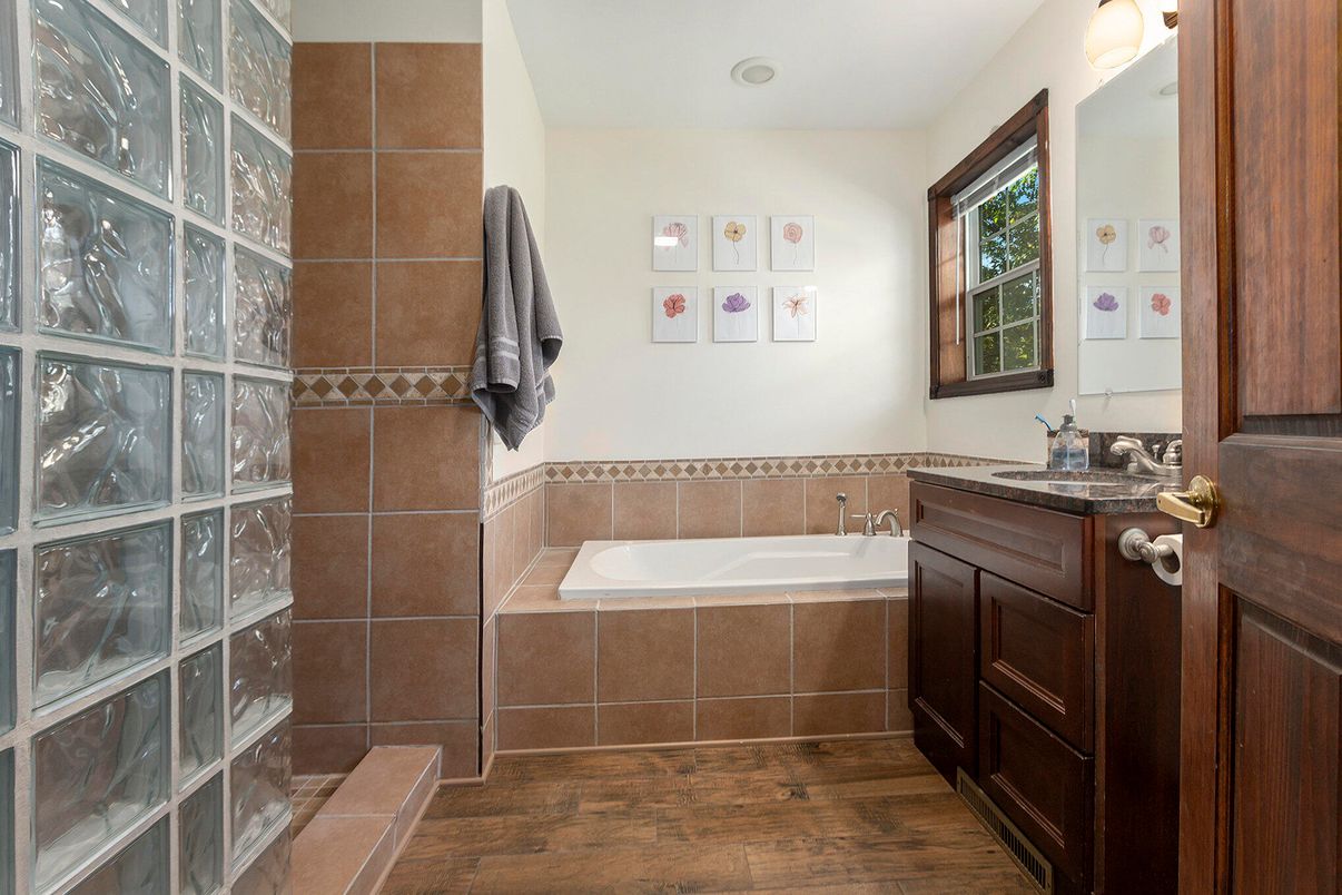 Bathroom, Interior, Wood Texture Flooring