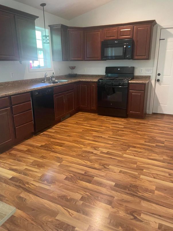 Interior, Kitchen, Pendant Lights, Wood Texture Flooring