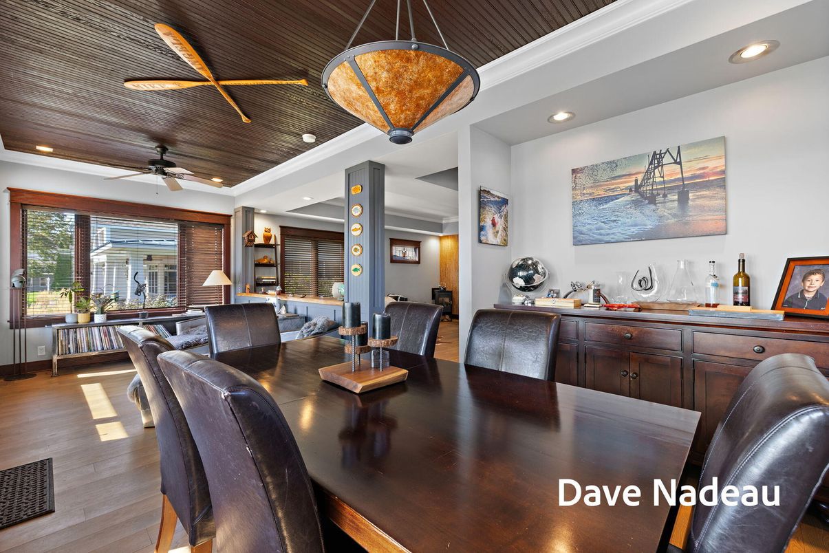 Dining room, Interior, Pendant Lights, Recessed Lighting, Wood Texture Flooring