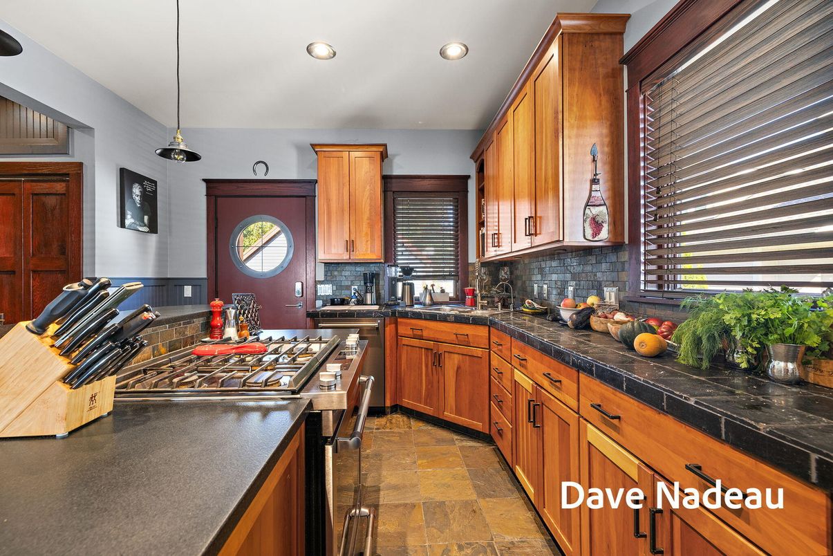 Interior, Kitchen, Pendant Lights, Recessed Lighting