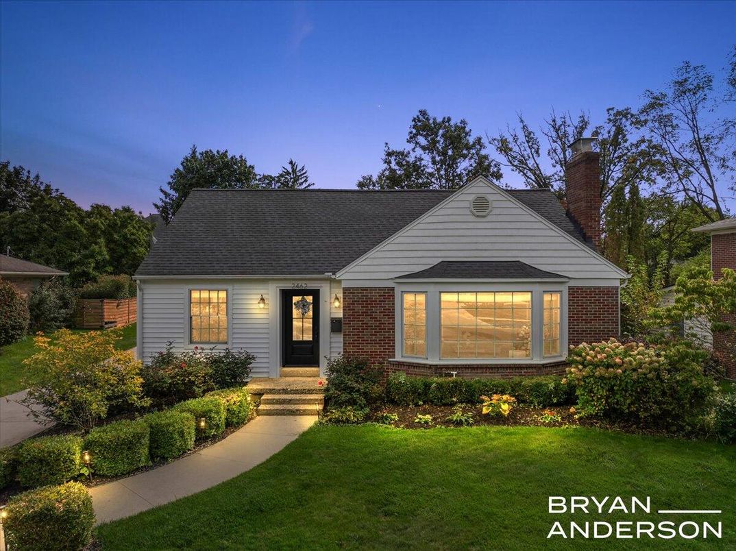 Exterior, Facade, Brick Facade, Cape Cod