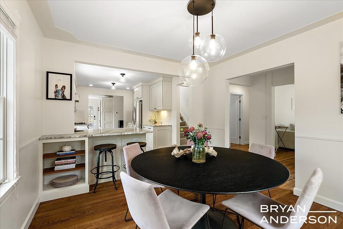 Dining room, Interior, Kitchen, Pendant Lights, Wood Texture Flooring