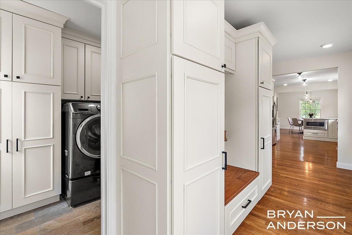 Interior, Recessed Lighting, Utility Closets, Washer, Wood Texture Flooring