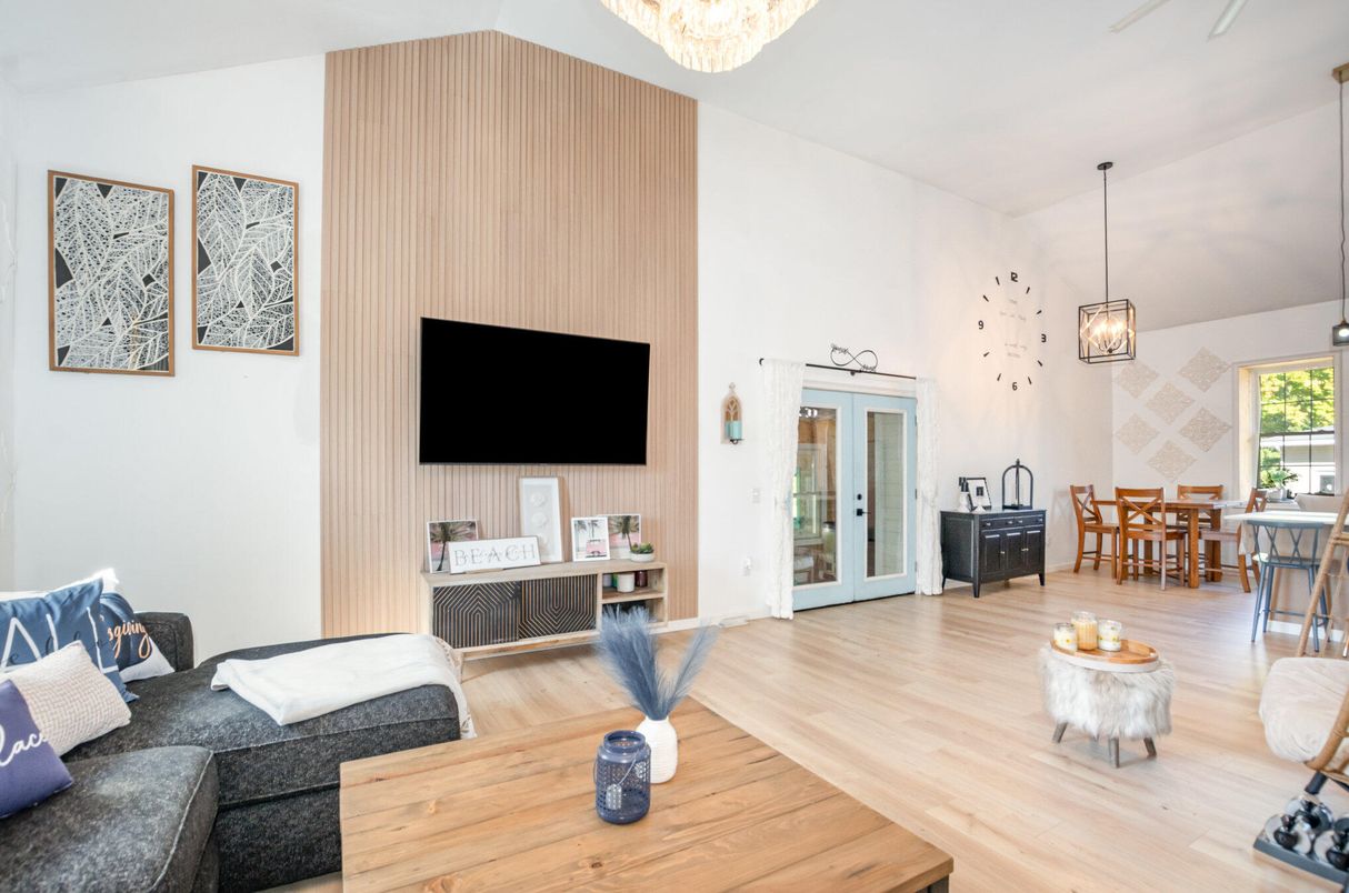 Dining room, Interior, Living room, Pendant Lights, Wood Texture Flooring