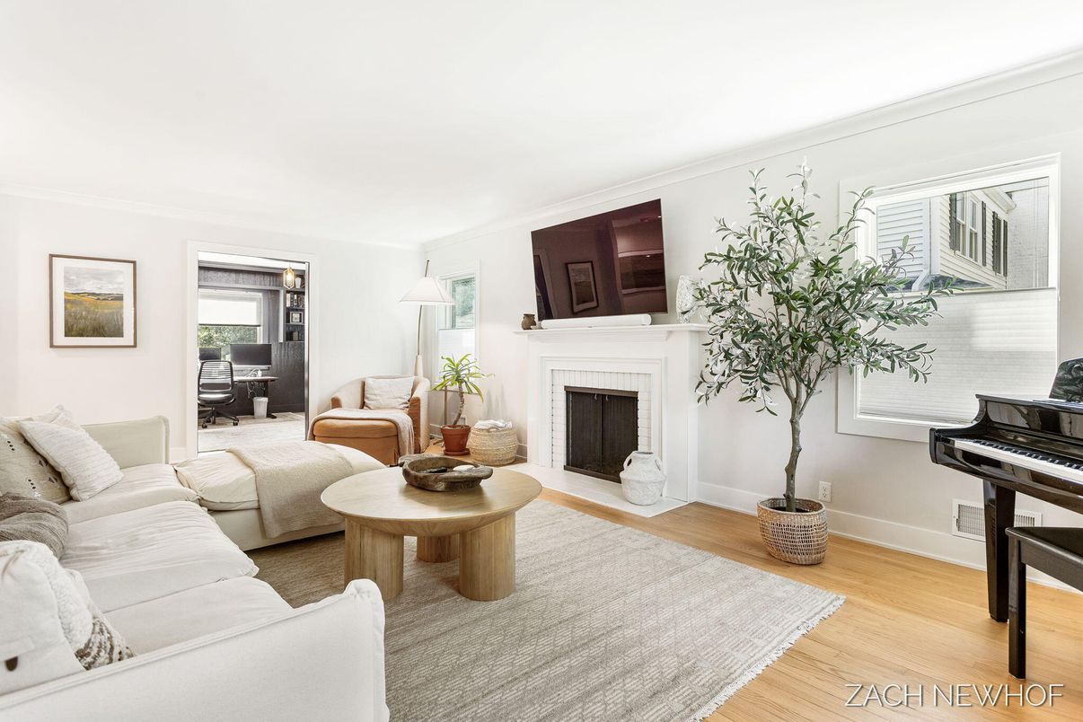 Fireplace, Interior, Living room, Piano, Wood Texture Flooring
