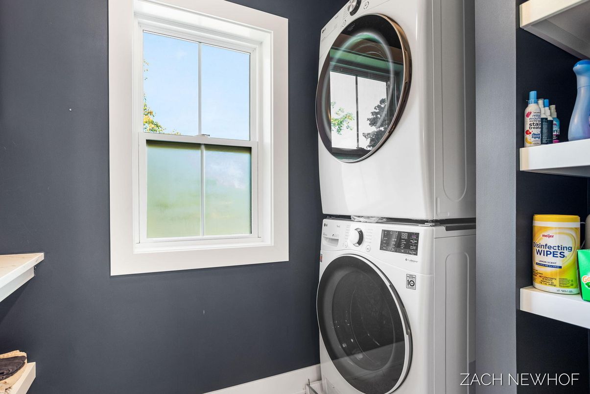 Interior, Utility Closets, Washer