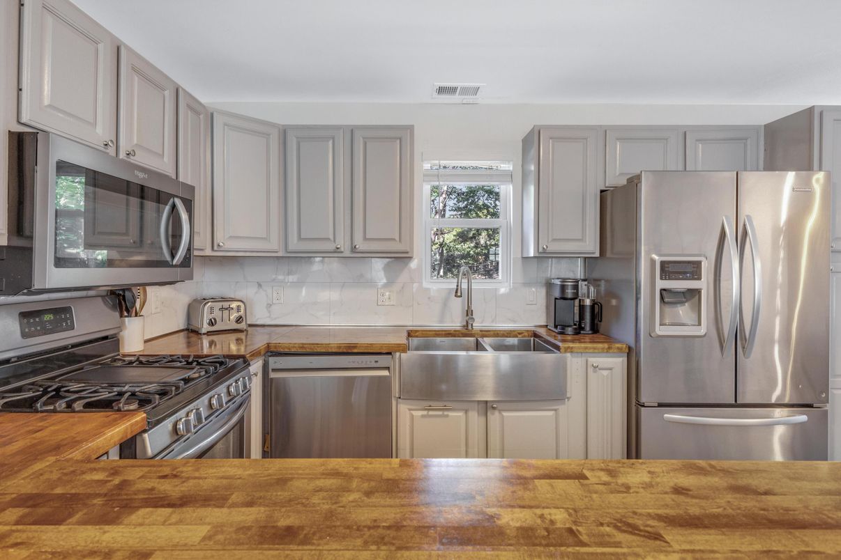 Interior, Kitchen, Stainless Steel Appliances