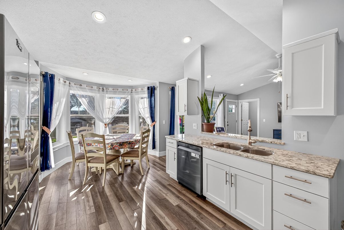 Dining room, Interior, Kitchen, Recessed Lighting, Wood Texture Flooring