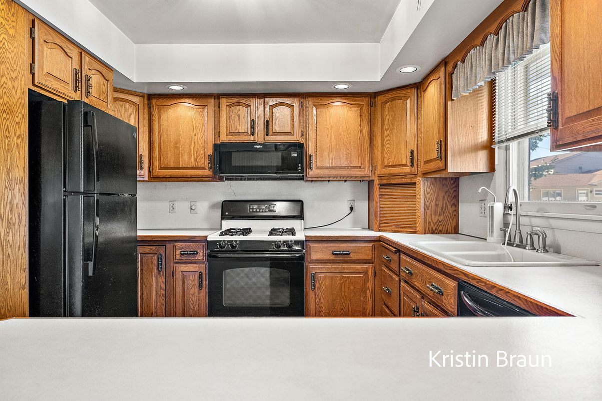 Interior, Kitchen, Recessed Lighting
