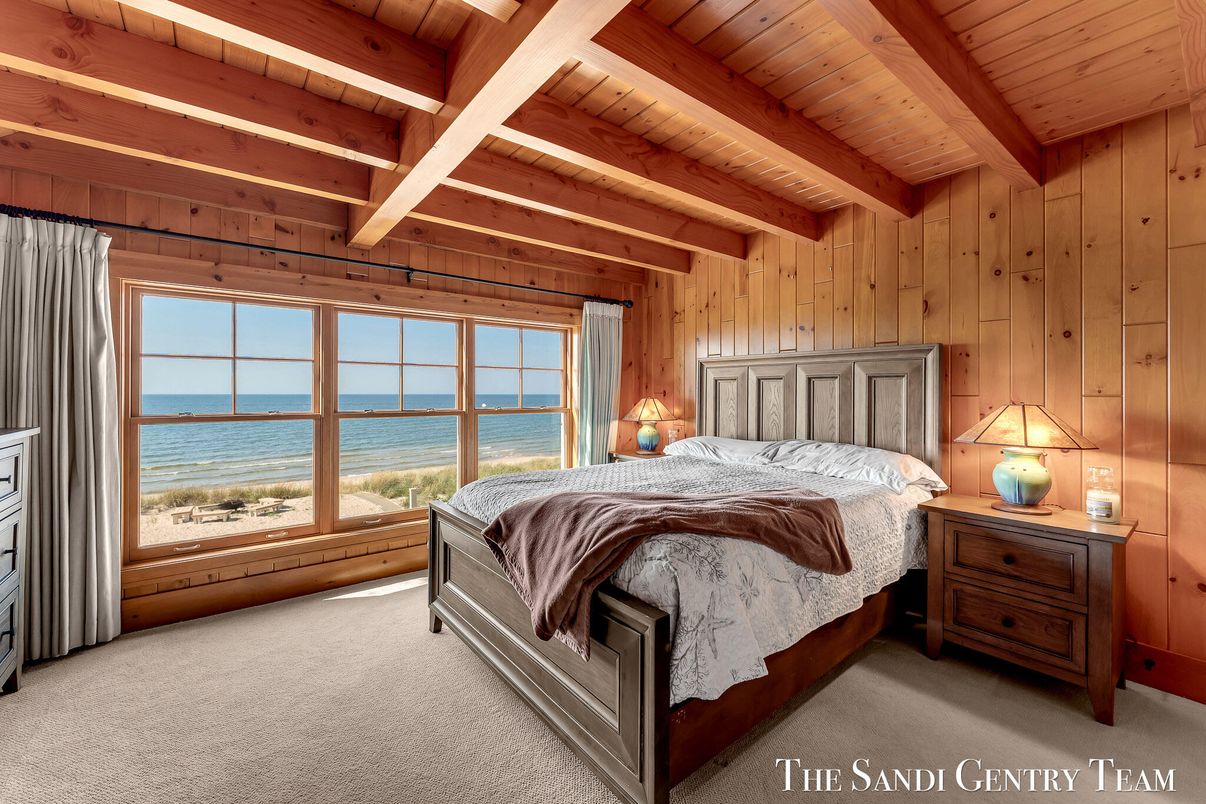 Bedroom, Interior, Water, Wooden Beams, Wooden Ceilings, Wooden Walls