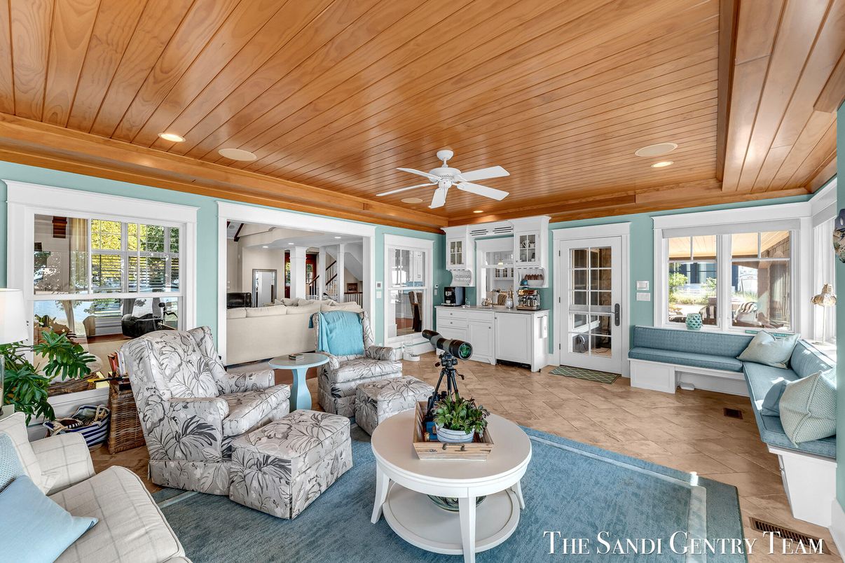 Interior, Living room, Recessed Lighting, Wooden Ceilings