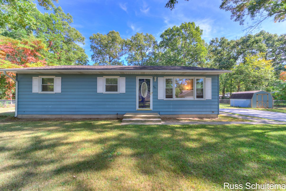 Backyard, Exterior, Facade, Cape Cod