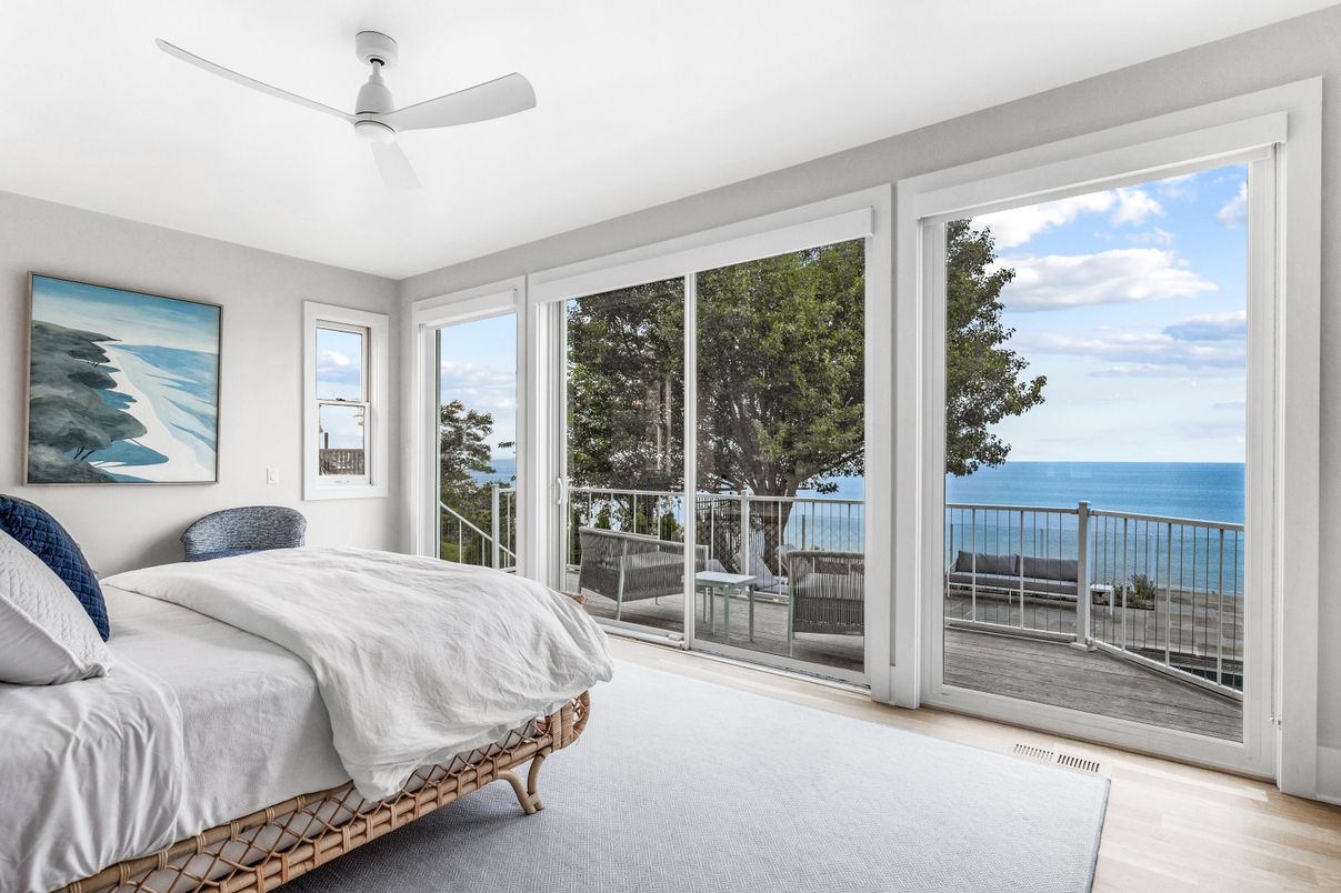Bedroom, Interior, Water, Wood Texture Flooring