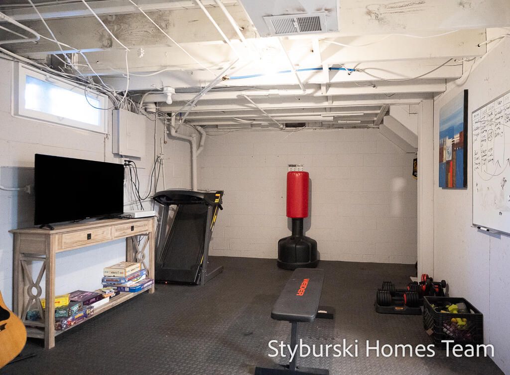 Fitness Equipment, Interior