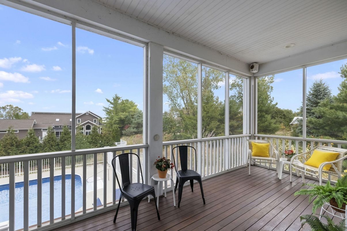 Interior, Sun Room, Wood Texture Flooring