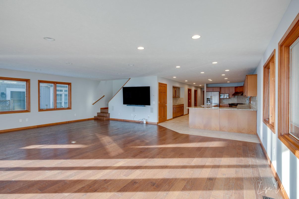 Empty room, Interior, Kitchen, Recessed Lighting, Wood Texture Flooring