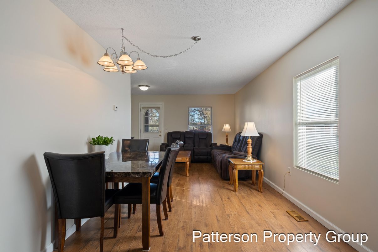 Chandelier, Dining room, Interior, Living room, Wood Texture Flooring