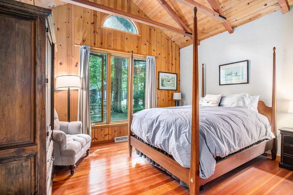 Bedroom, Interior, Wooden Beams, Wooden Ceilings, Wood Texture Flooring, Wooden Walls