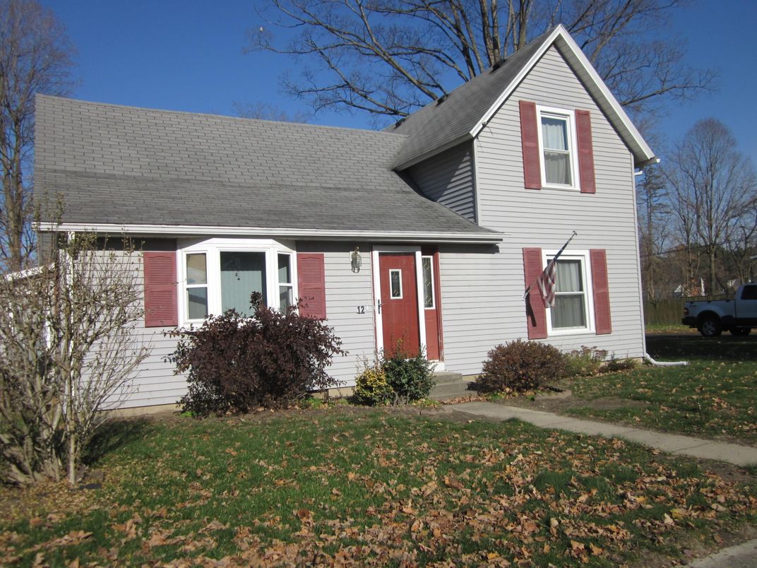 Exterior, Facade, Queen Anne Victorian