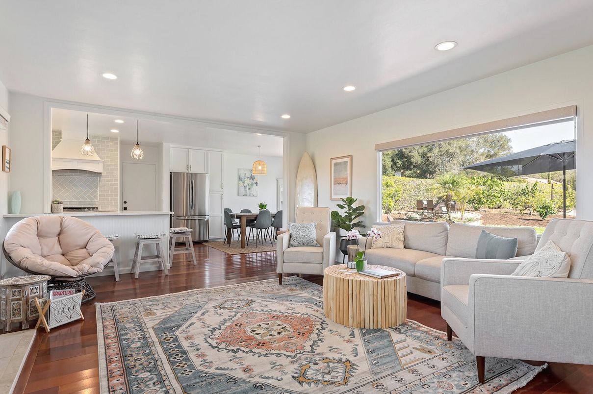 Dining room, Interior, Kitchen, Living room, Pendant Lights, Recessed Lighting, Stainless Steel Appliances, Wood Texture Flooring