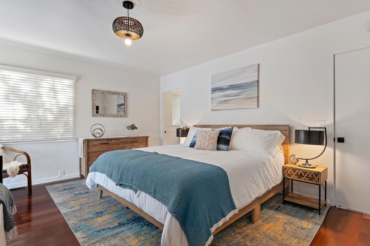 Bedroom, Interior, Wood Texture Flooring
