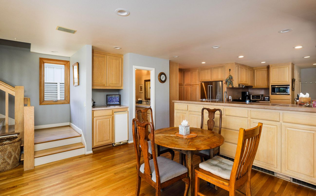 Dining room, Interior, Kitchen, Recessed Lighting, Stainless Steel Appliances, Wood Texture Flooring