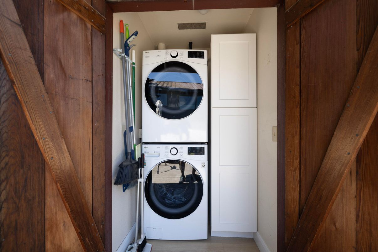 Interior, Utility Closets, Washer