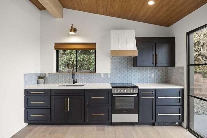 Interior, Kitchen, Recessed Lighting, Stainless Steel Appliances, Wooden Beams, Wooden Ceilings, Wood Texture Flooring