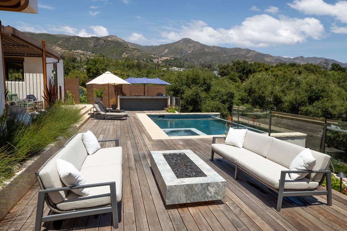 Exterior, Pool, Other