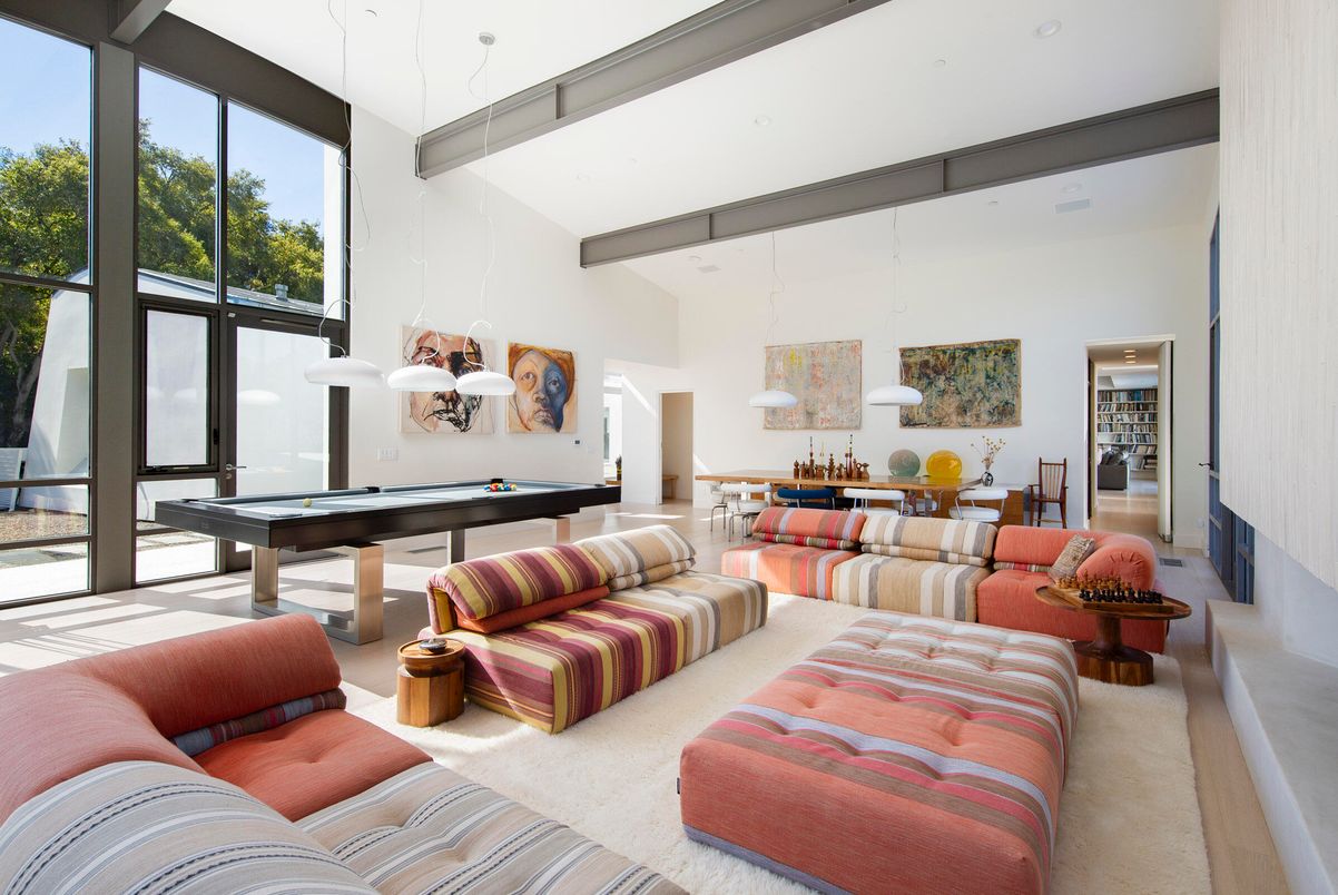 Billiard Table, Game Room, Interior, Living room, Wooden Beams