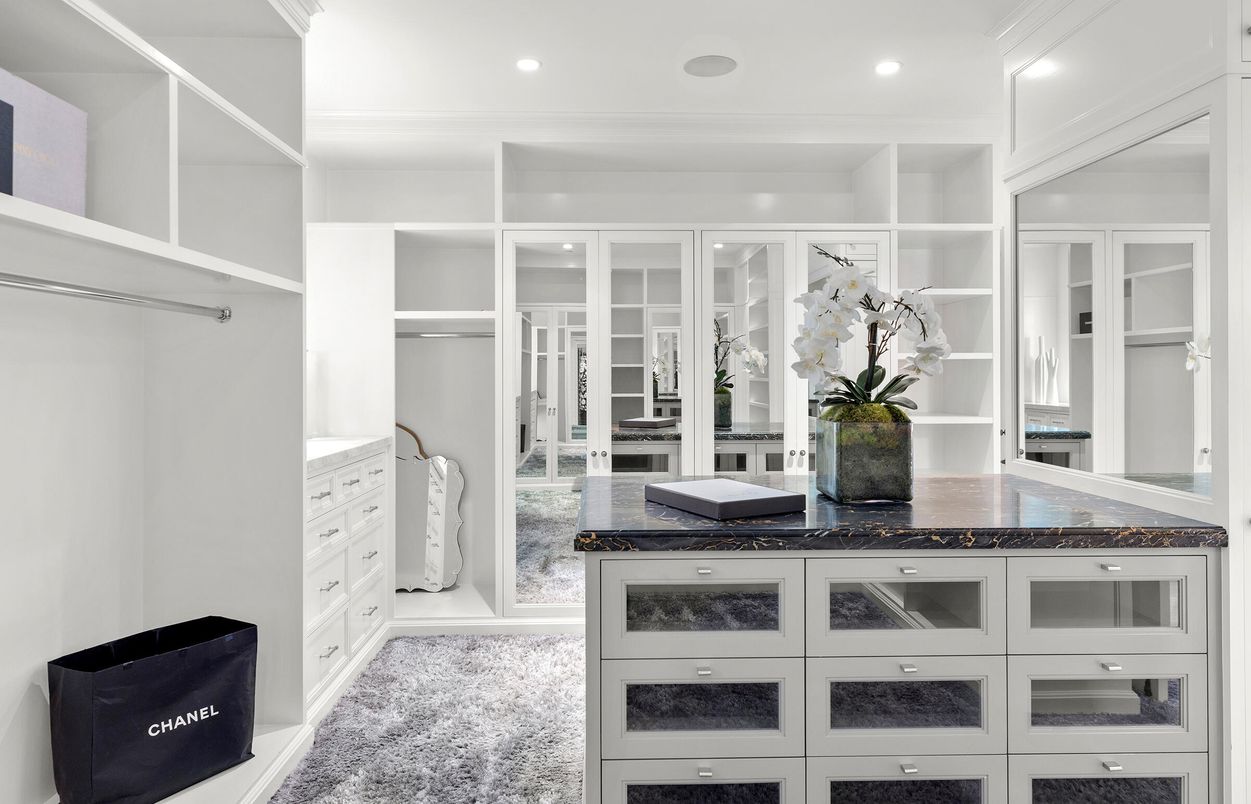 Interior, Recessed Lighting, Walk-in Closets