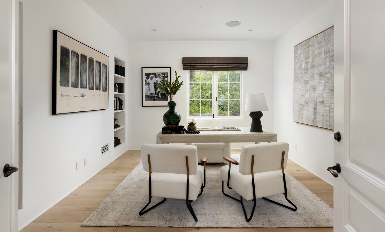 Home Office, Interior, Recessed Lighting, Wood Texture Flooring