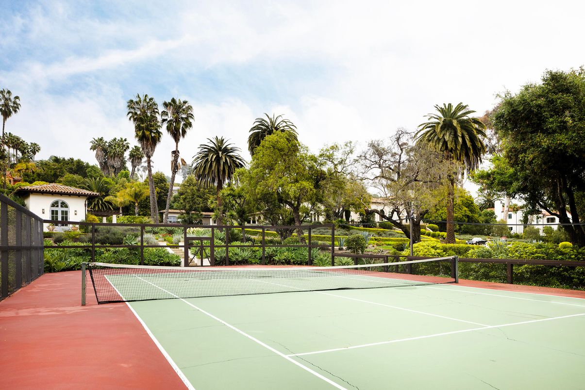 Exterior, Tennis Courts