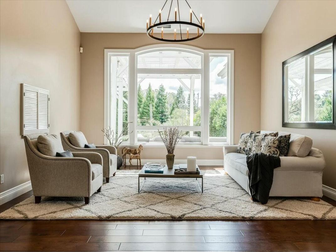 Chandelier, Interior, Living room, Pendant Lights, Wood Texture Flooring