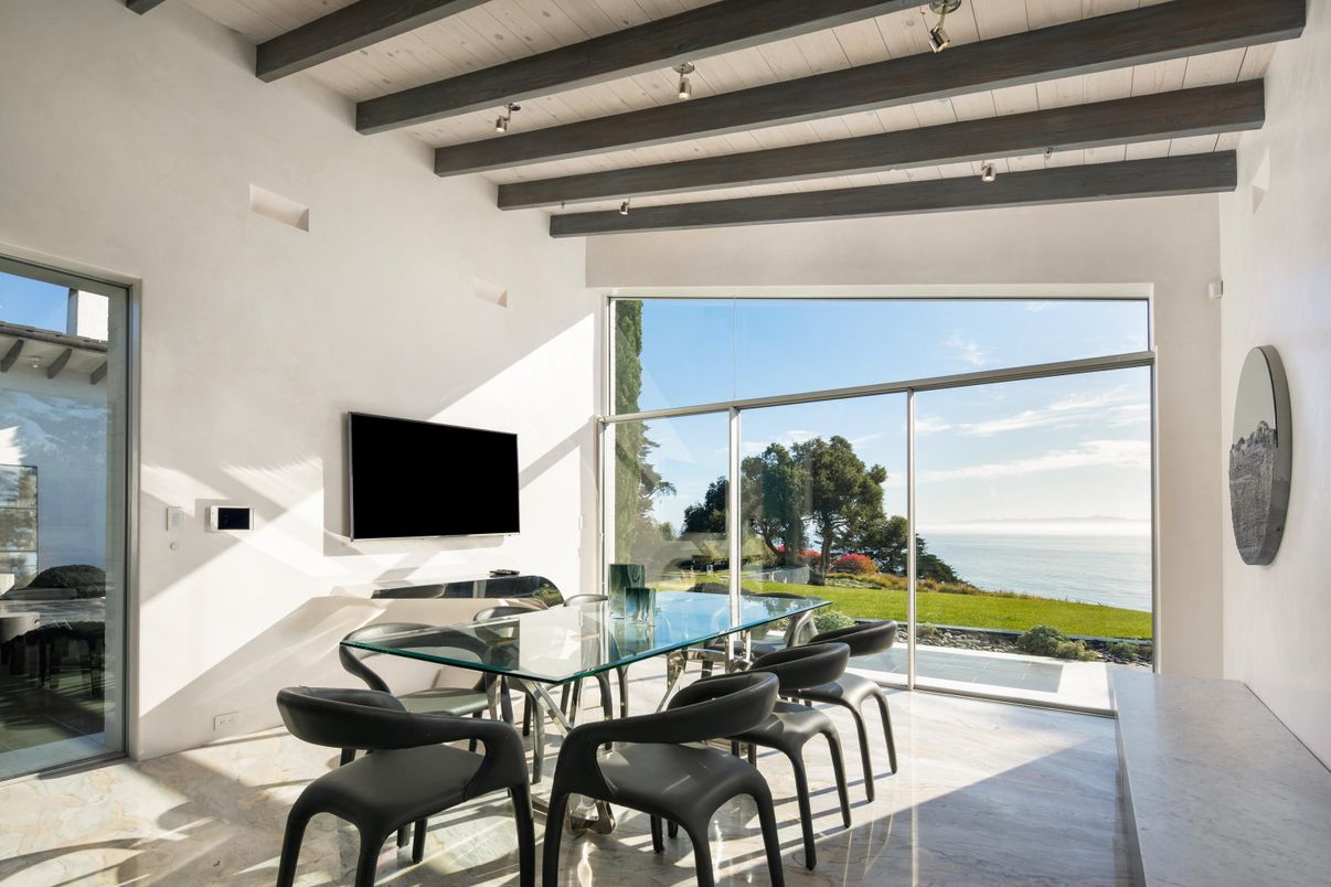 Dining room, Interior, Water, Wooden Beams, Wooden Ceilings, Wood Texture Flooring