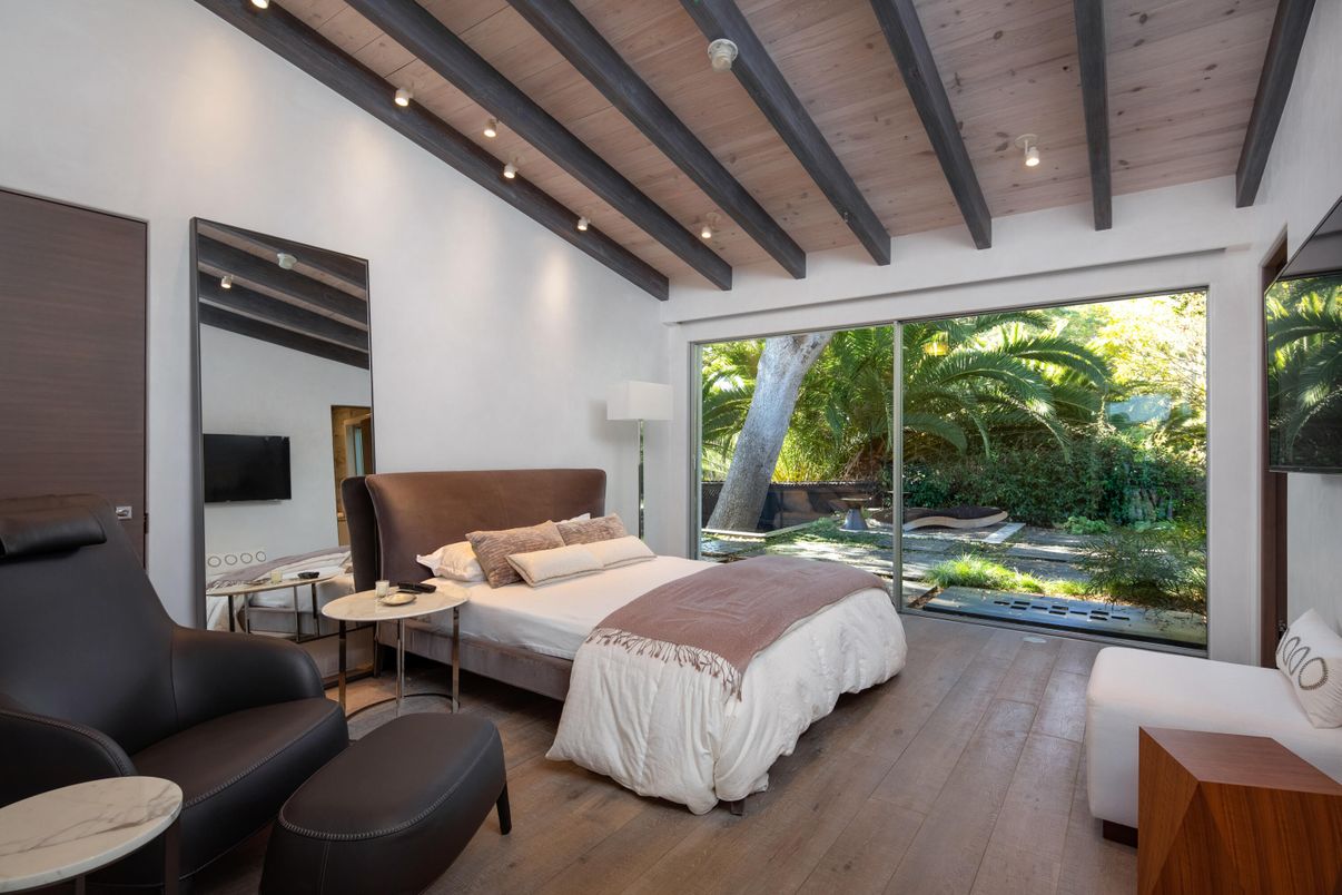 Bedroom, Interior, Recessed Lighting, Wooden Beams, Wooden Ceilings, Wood Texture Flooring