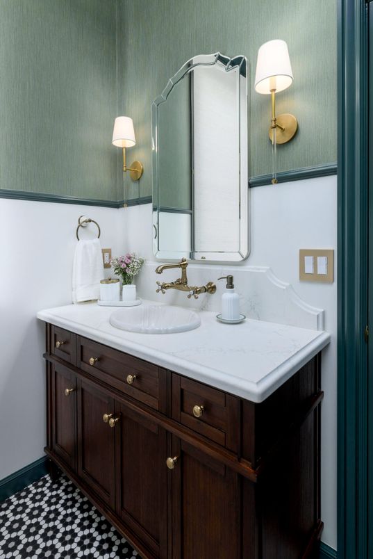 Bathroom, Dual Sink Vanities, Interior