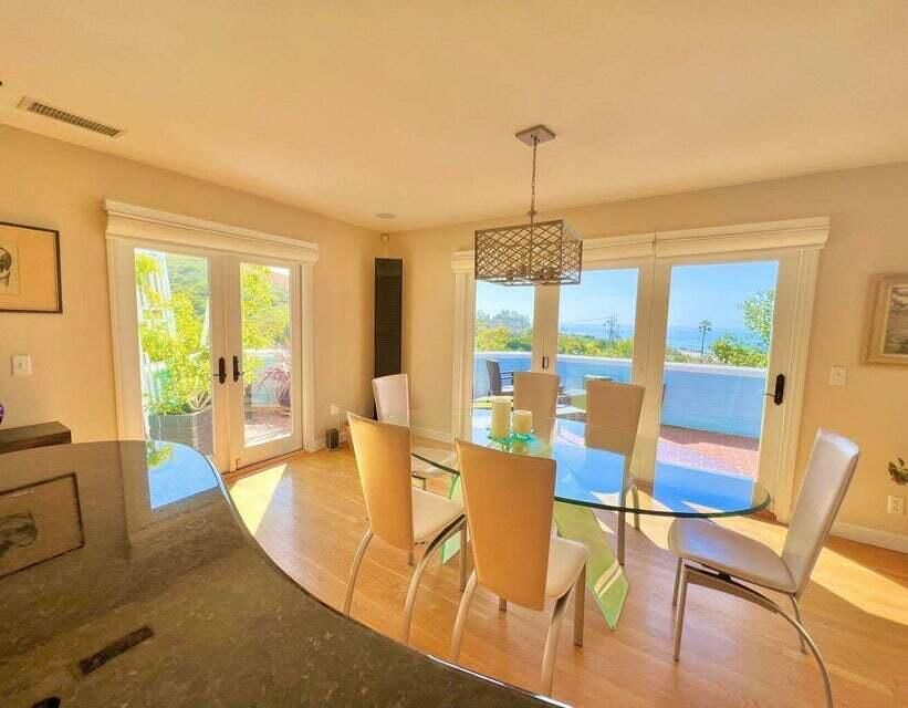 Dining room, Interior, Pendant Lights, Water, Wood Texture Flooring