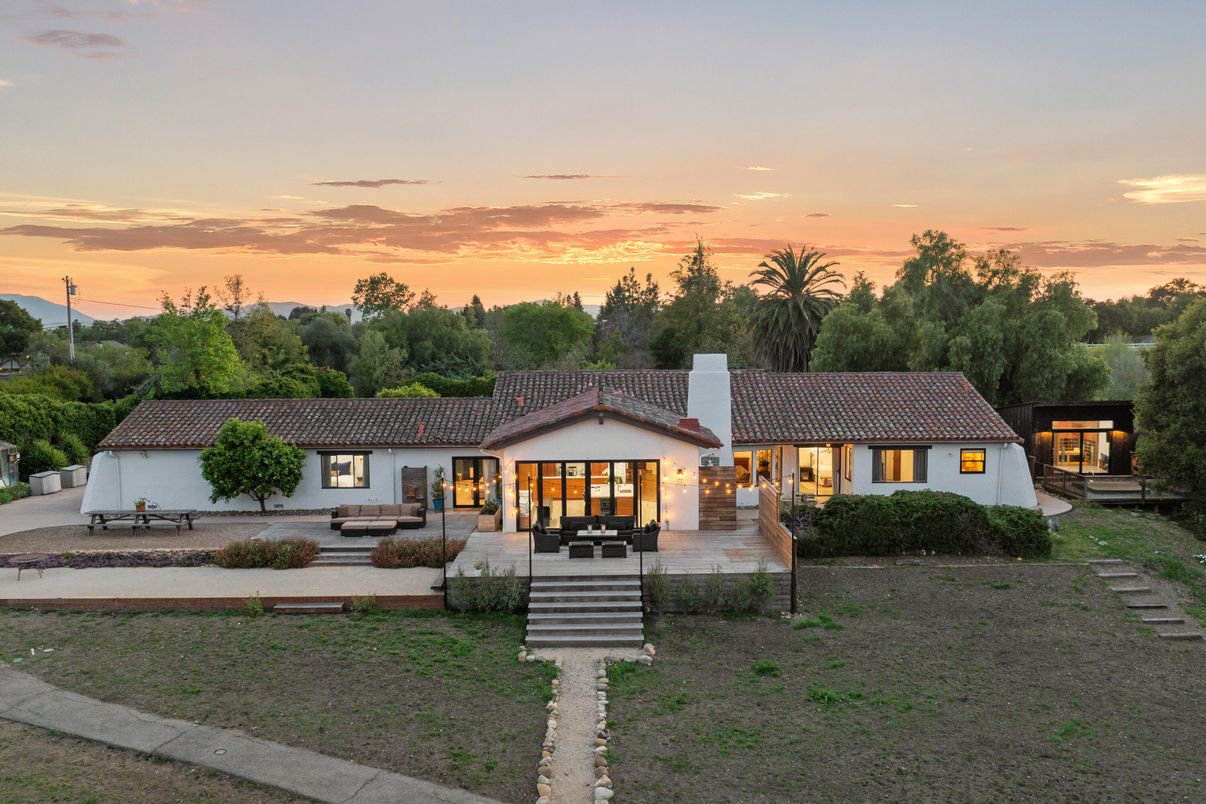 Backyard, Exterior, Facade, Spanish Mediterranean