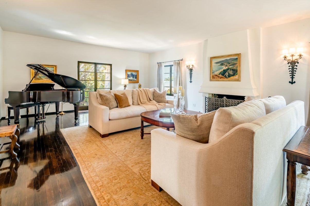 Fireplace, Interior, Living room, Piano, Wood Texture Flooring