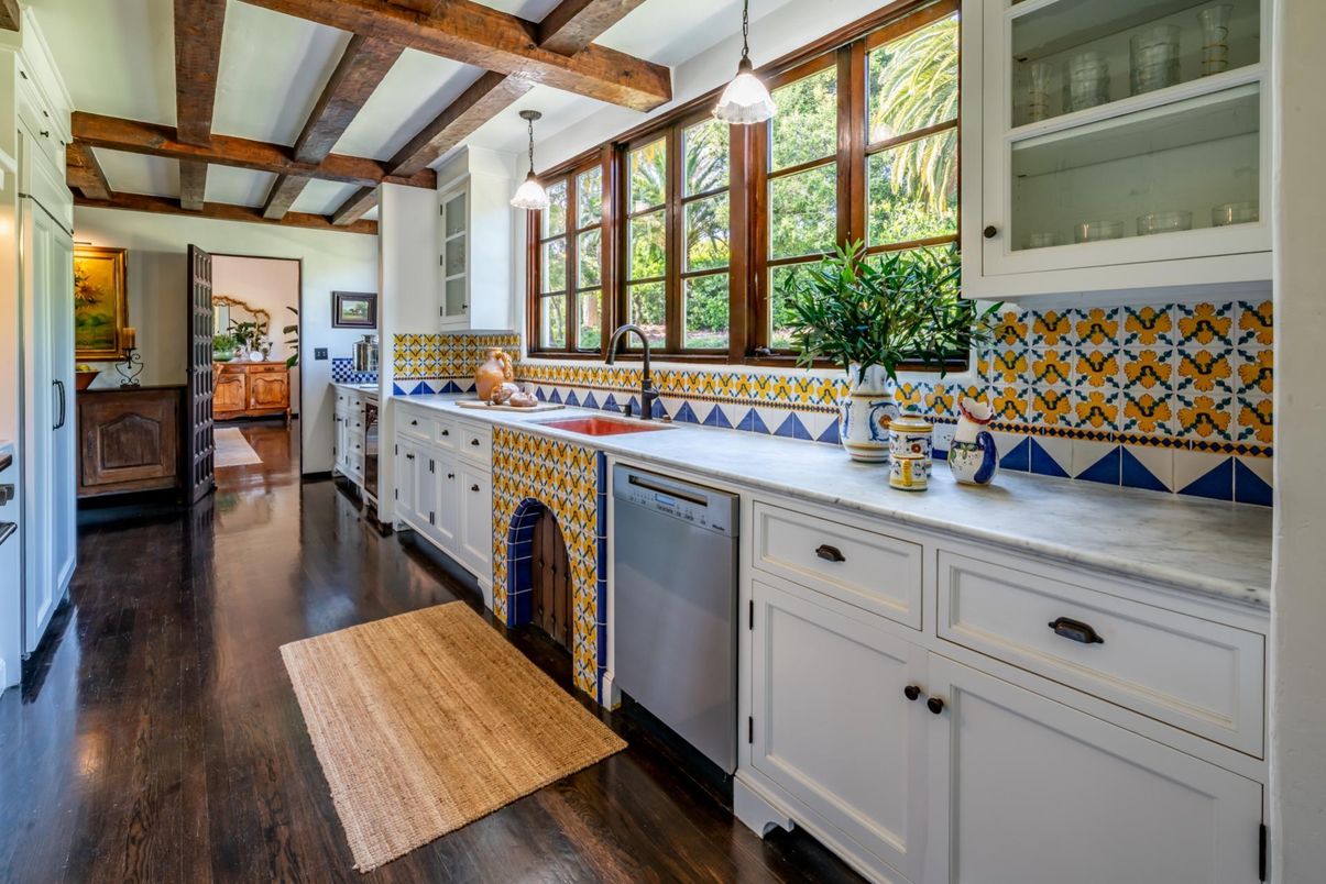 Interior, Kitchen, Pendant Lights, Stainless Steel Appliances, Wooden Beams, Wood Texture Flooring