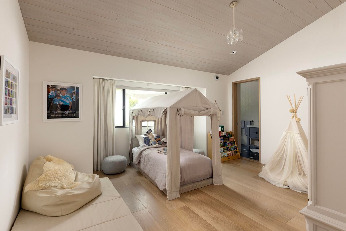 Bedroom, Interior, Pendant Lights, Recessed Lighting, Wood Texture Flooring