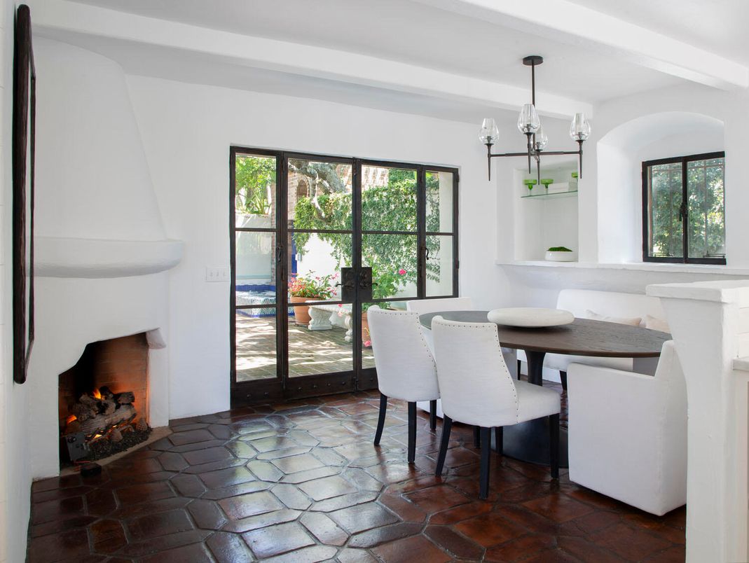 Dining room, Fireplace, Interior, Pendant Lights