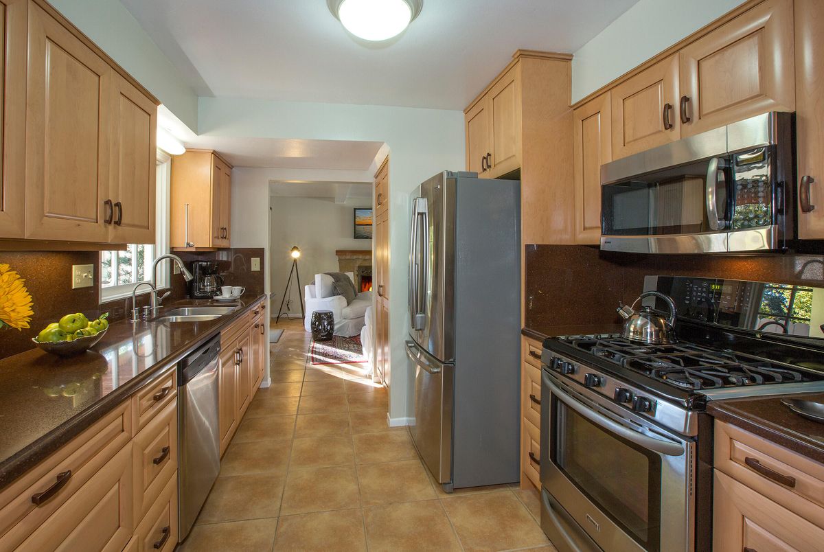 Interior, Kitchen, Stainless Steel Appliances