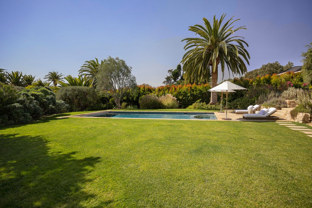 Backyard, Exterior, Pool