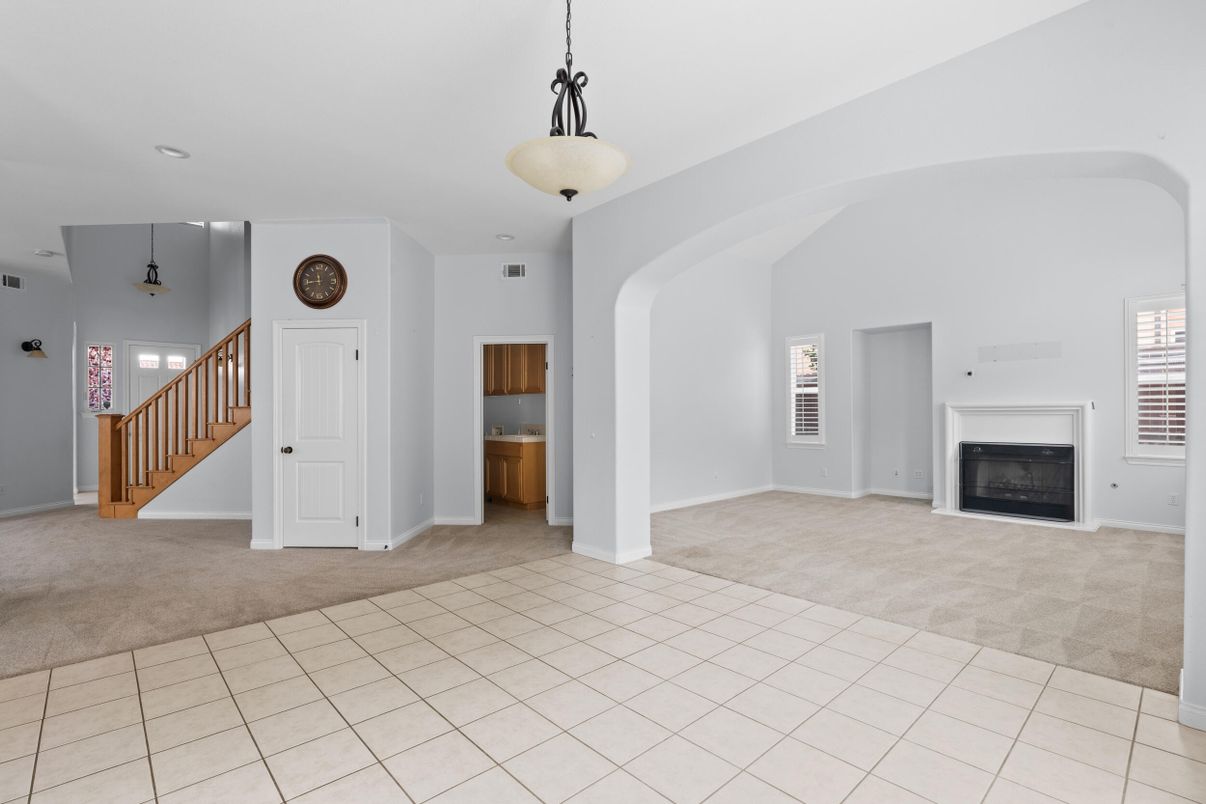 Empty room, Fireplace, Interior, Pendant Lights, Recessed Lighting